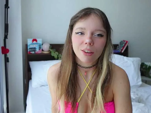 NoahCollins – webcam model profile photo Image 2