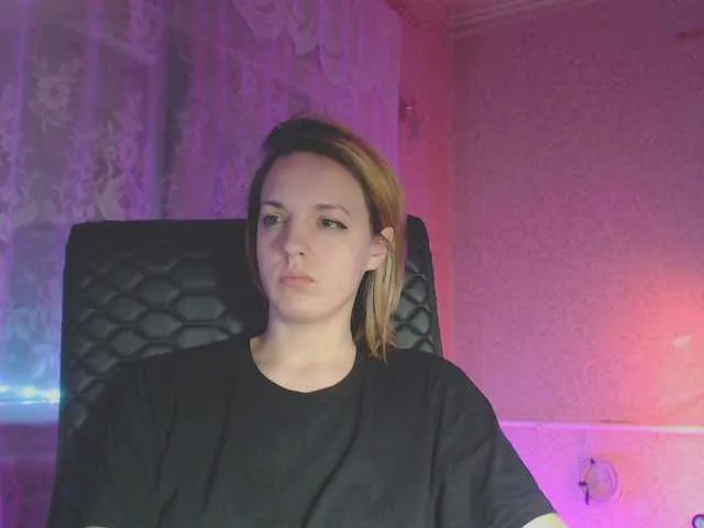 babymuro4ka – webcam model profile photo