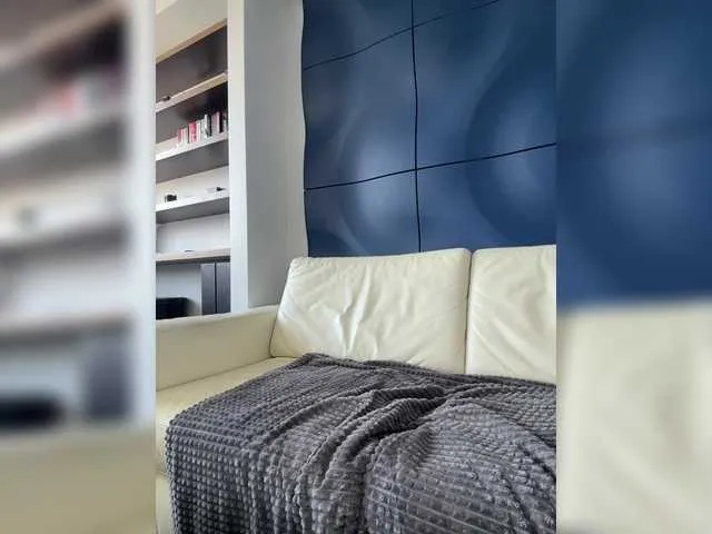 MartinaCroxx – webcam model profile photo Image 4