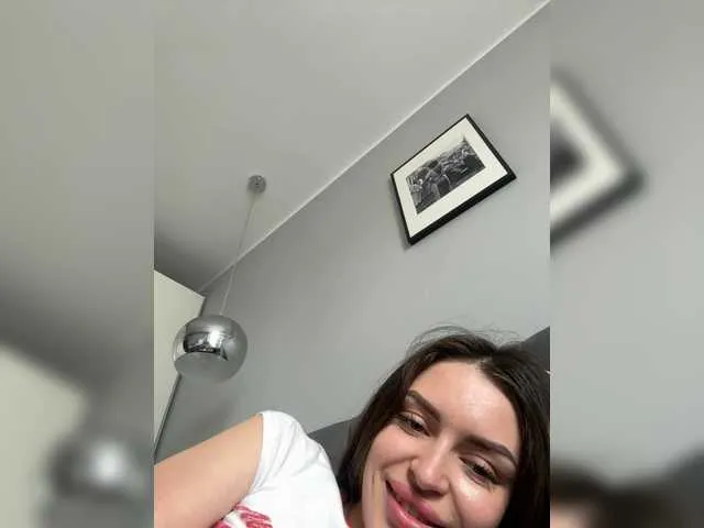 MartinaCroxx – webcam model profile photo Image 6