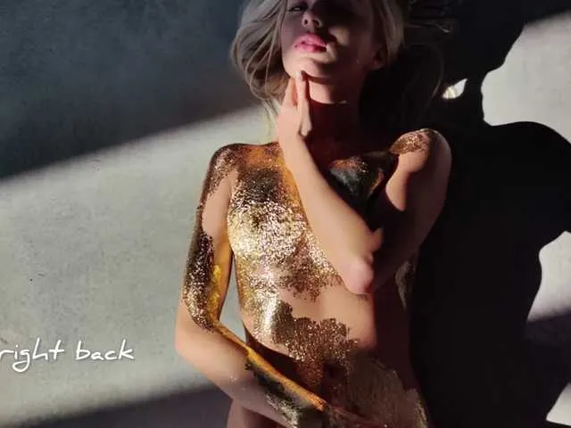 TyleneBuck – webcam model profile photo Image 18