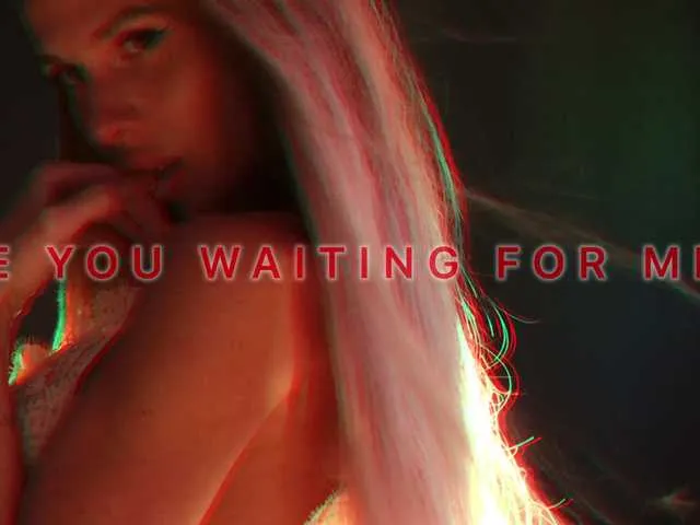 roouse – webcam model profile photo Image 19