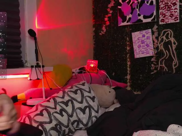 Carrie1337 – webcam model profile photo Image 12