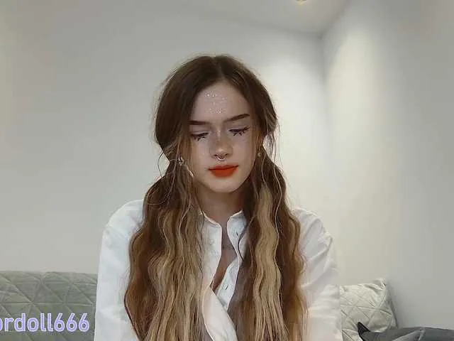 Blonde_sexy21 – webcam model profile photo Image 11