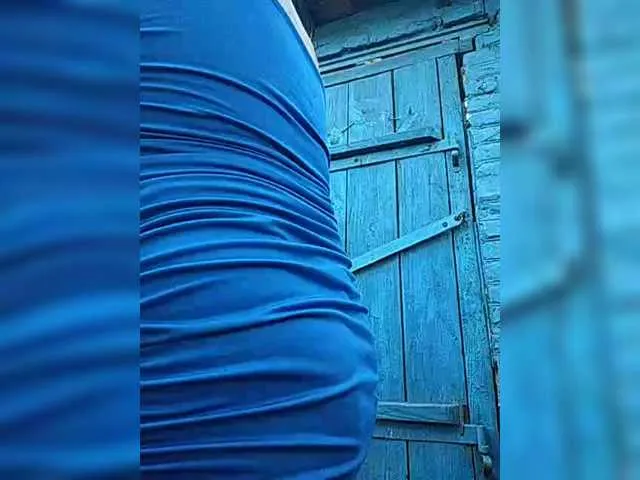 PrettyKatea – webcam model profile photo Image 11