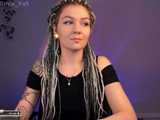 blondeambitionnn – webcam model profile photo Image 10