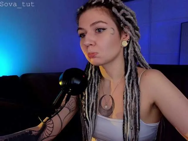 blondeambitionnn – webcam model profile photo Image 9