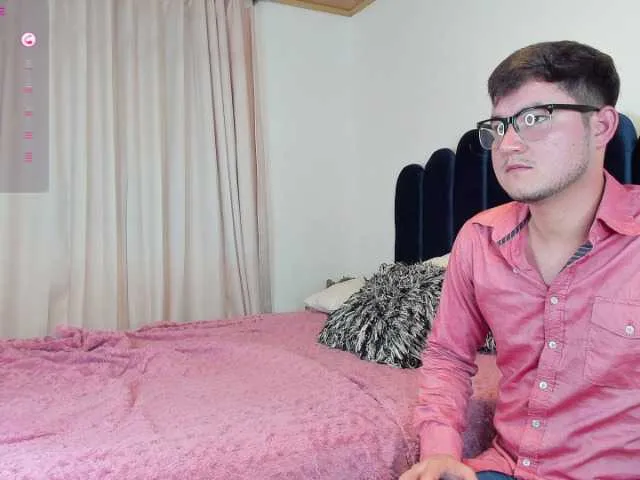 British_EmJess – webcam model profile photo Image 14