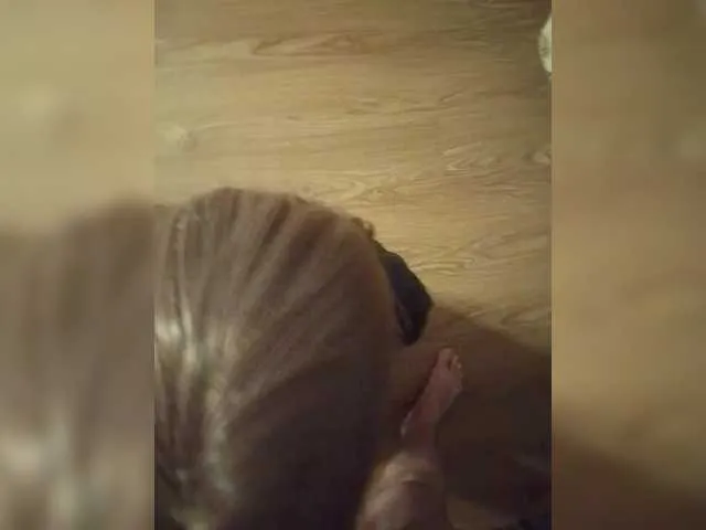 LoraDevine – webcam model profile photo Image 5