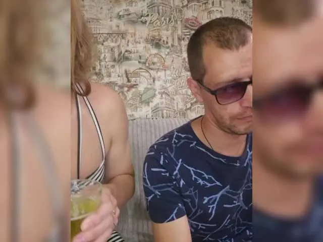 bunny_blonde – webcam model profile photo Image 8