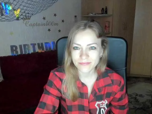 lana-lubov – webcam model profile photo Image 12