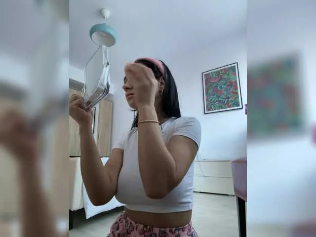 anyuta1212 – webcam model profile photo Image 11