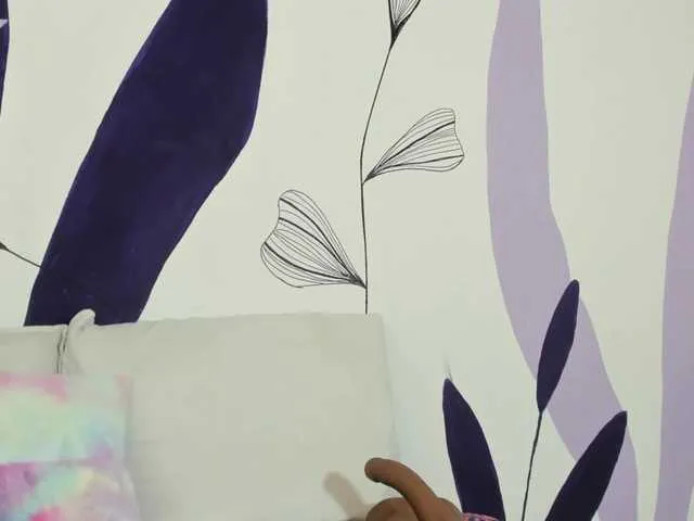 SelennaMoon – webcam model profile photo Image 3