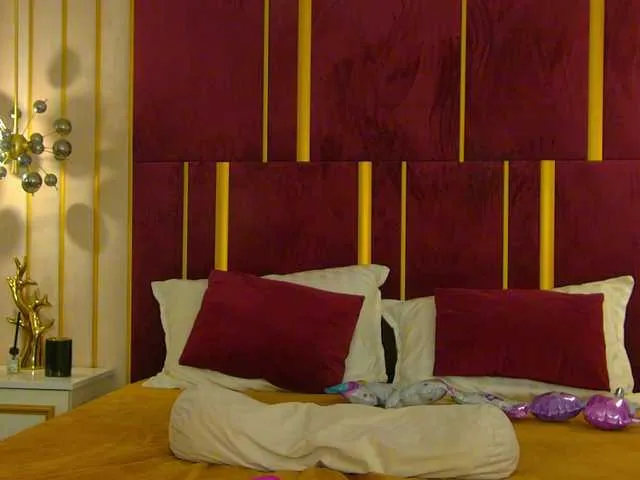 AureliyXXX – webcam model profile photo Image 11