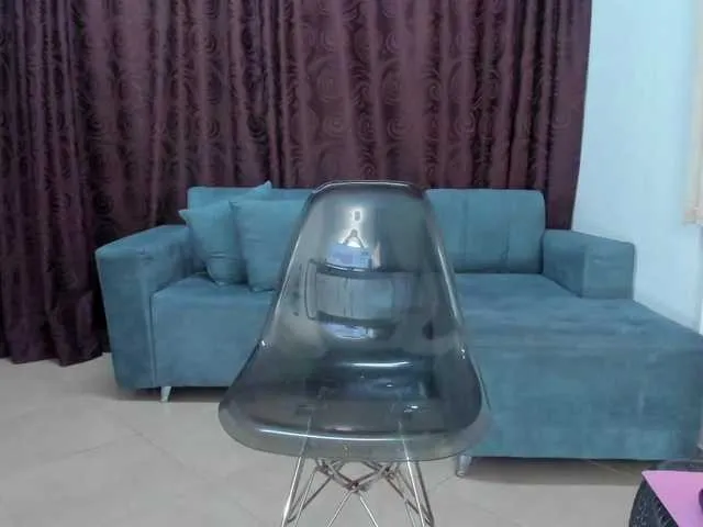 Olvia7985 – webcam model profile photo Image 19