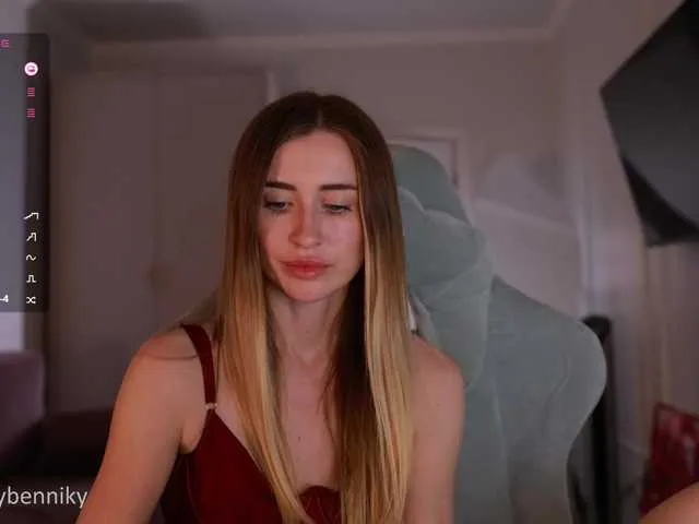 DoriDeluxe66 – webcam model profile photo Image 15