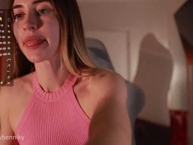 DoriDeluxe66 – webcam model profile photo Image 6