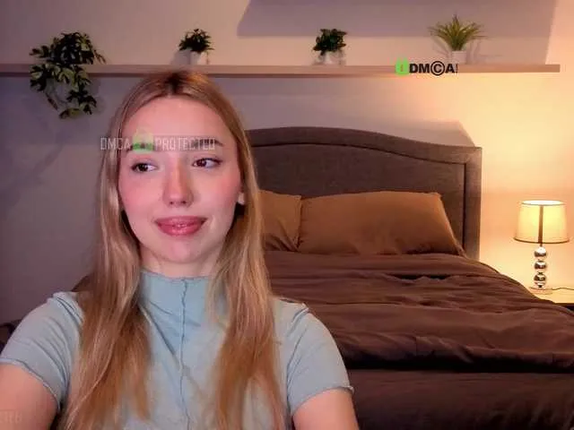 TyleneBuck – webcam model profile photo Image 4