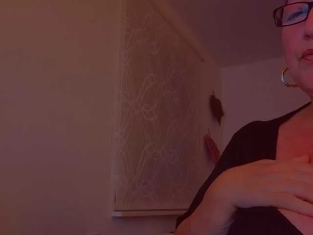 missJasmine07 – webcam model profile photo Image 14