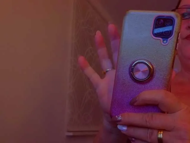 missJasmine07 – webcam model profile photo Image 2