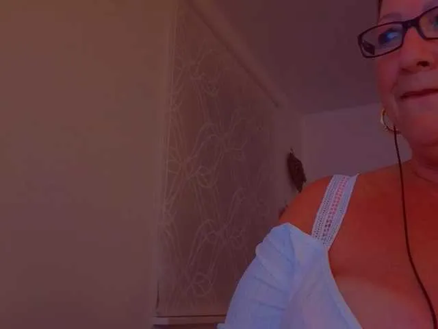 missJasmine07 – webcam model profile photo Image 7