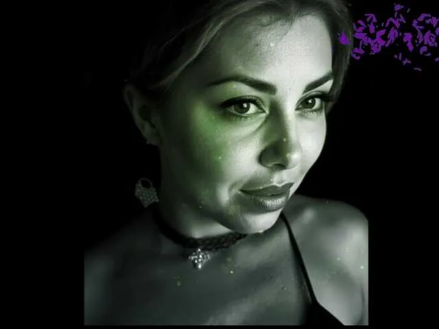 NurseTDoc – webcam model profile photo Image 4