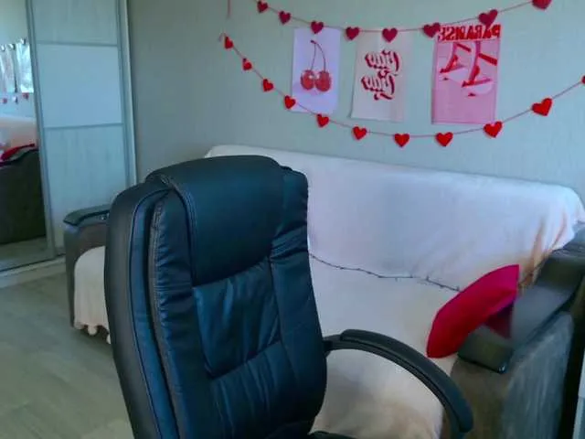 Lyalya7771 – webcam model profile photo Image 11