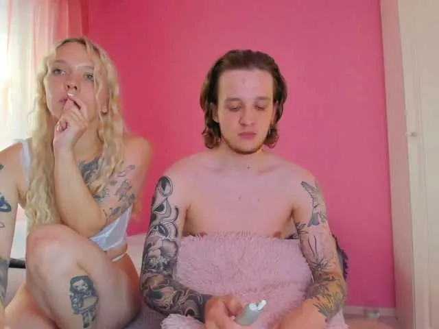 Hotforunow – webcam model profile photo Image 14