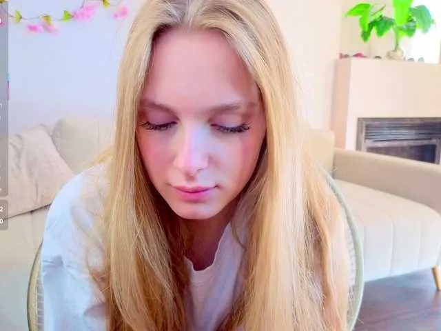 SofiaSins – webcam model profile photo Image 14