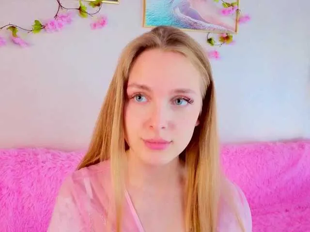 SofiaSins – webcam model profile photo Image 17