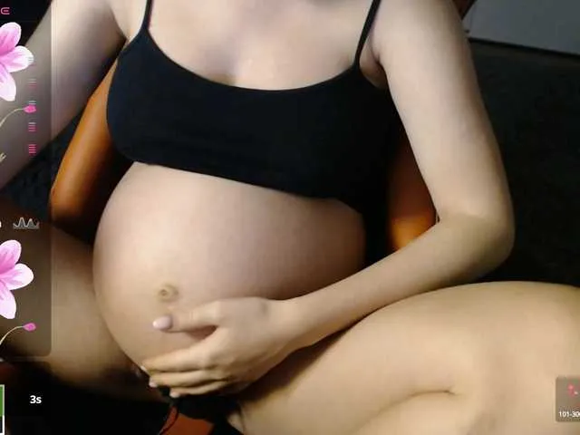 TyleneBuck – webcam model profile photo Image 17