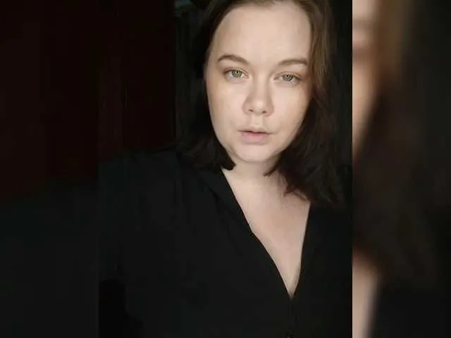 AmeliaBlond – webcam model profile photo Image 17