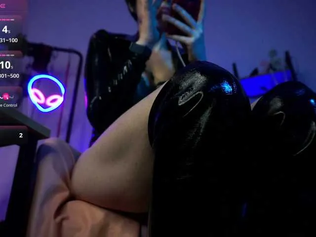 Lex1-Lee – webcam model profile photo Image 2