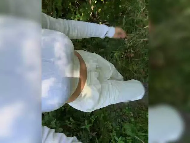 Loli_Belle – webcam model profile photo Image 13