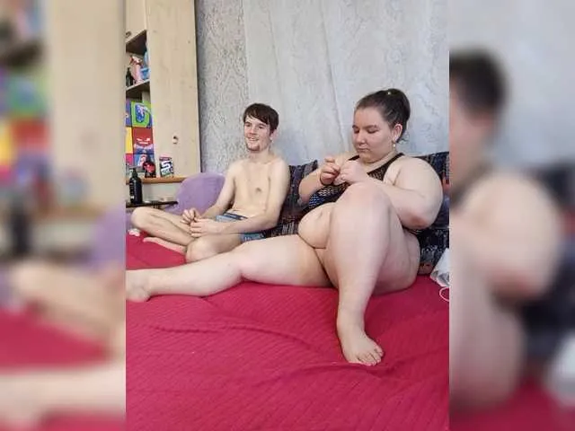 British_EmJess – webcam model profile photo Image 15