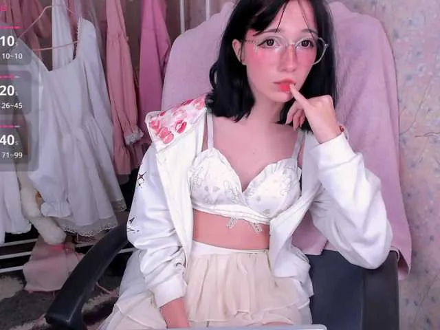 axe347 – webcam model profile photo Image 4