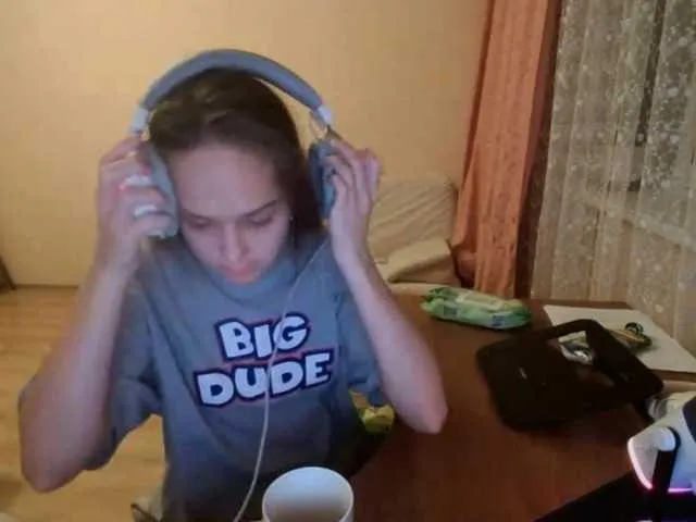 DennyDular – webcam model profile photo