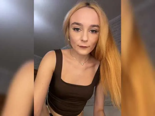 blondeangel_4u2 – webcam model profile photo Image 16