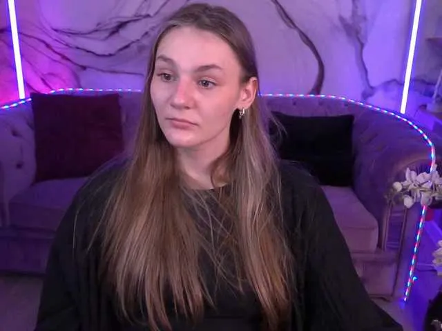 ChelseaBlondeUK – webcam model profile photo Image 13