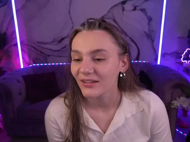 ChelseaBlondeUK – webcam model profile photo Image 18