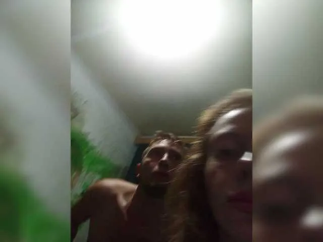 And-Liziantus – webcam model profile photo Image 3