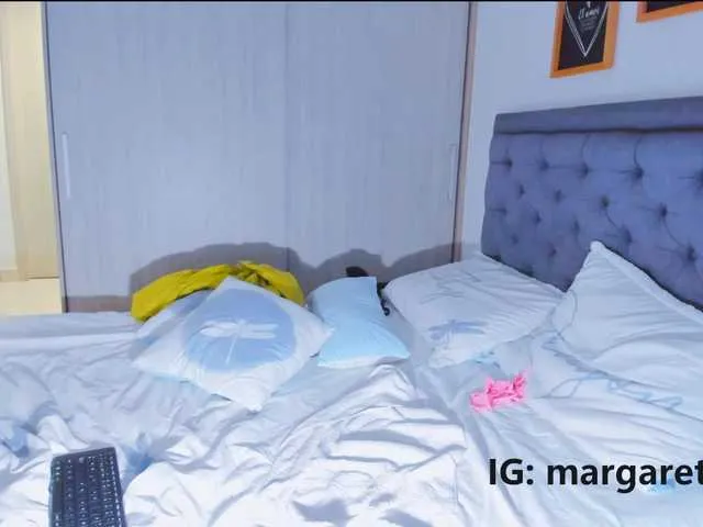 alana15 – webcam model profile photo Image 12