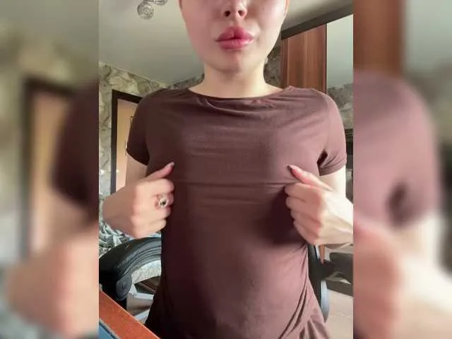 bunny_blonde – webcam model profile photo Image 15