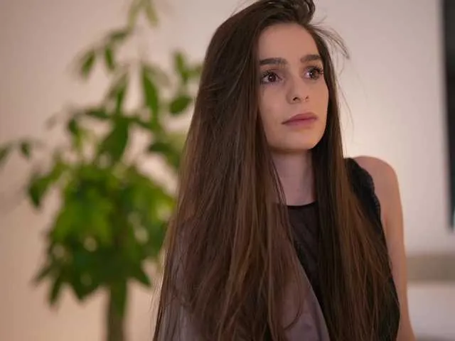 ChelseaBlondeUK – webcam model profile photo Image 17