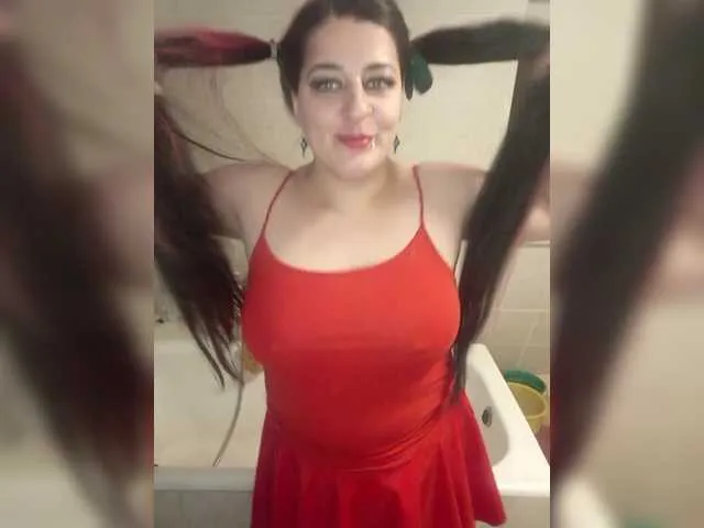 _Alicee_1 – webcam model profile photo Image 4