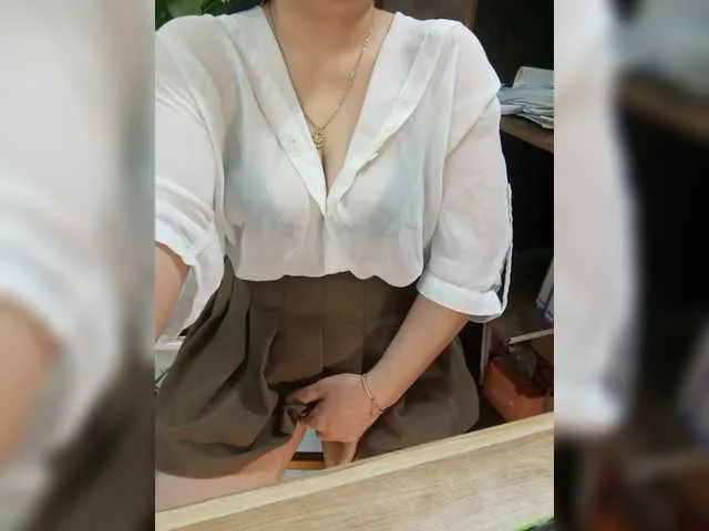 Loli_Belle – webcam model profile photo Image 15