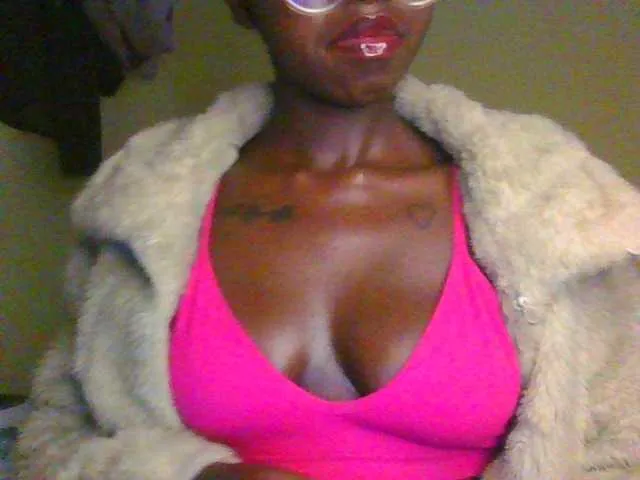 VioletchelseaBabesatation – webcam model profile photo Image 2