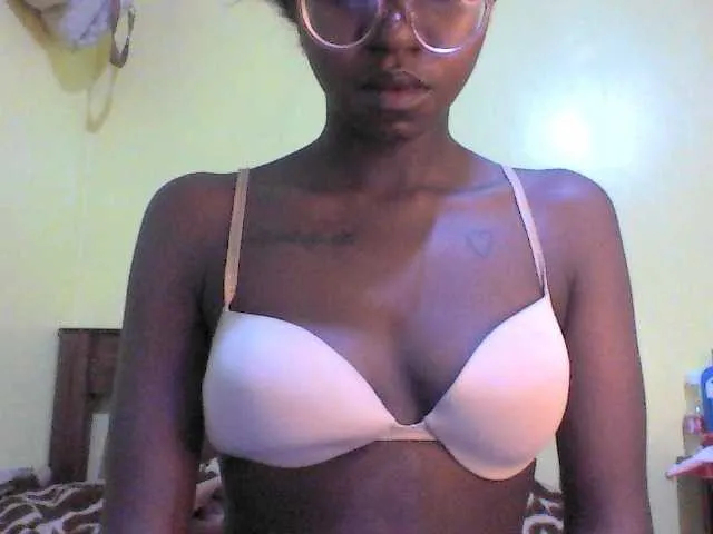 VioletchelseaBabesatation – webcam model profile photo Image 5