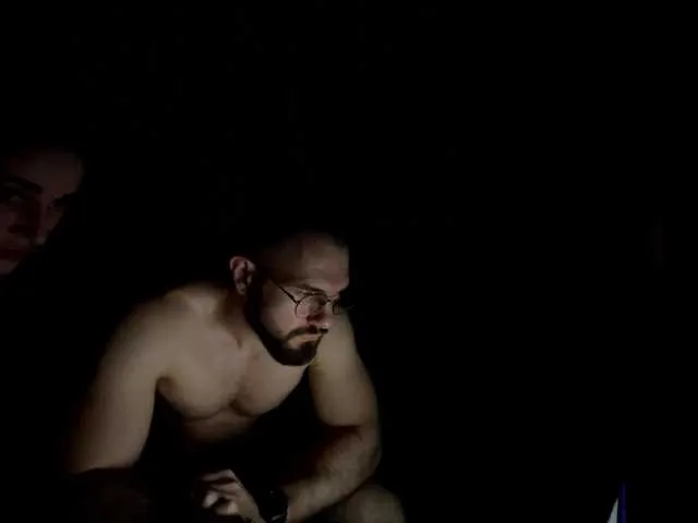 LizzieGreyX – webcam model profile photo Image 4