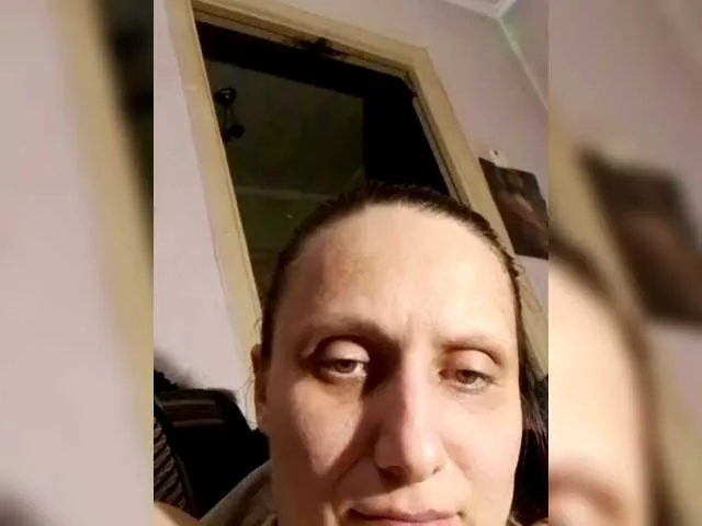 bridgetjean – webcam model profile photo Image 13